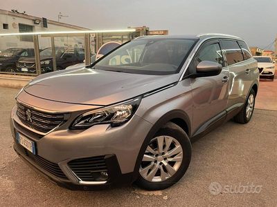 Usata Peugeot 5008 2018 Grigio SUV