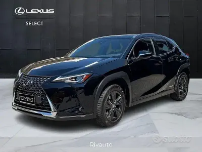 Usata Lexus UX Executive Line 184 CV (135 kW) 2022 Nero SUV