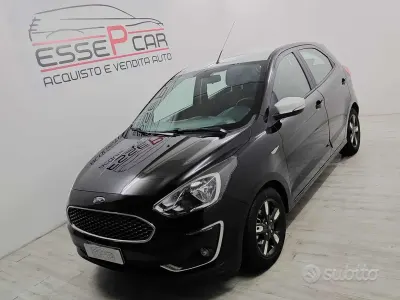 Usata Ford Ka Plus 86 CV (63 kW) 2018 Nero Utilitaria