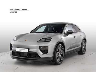 Usata Porsche Macan 4 Electric 144 kW (197 CV) 2024 Argento dolomite metallizzato SUV