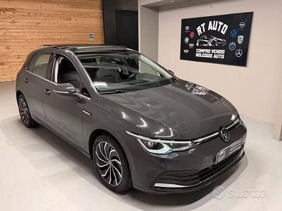 Usata VW Golf VII Style 116 CV (85 kW) 2021 Grigio Utilitaria