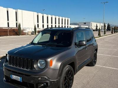 Usata Jeep Renegade 120 CV (88 kW) 2016 Grigio SUV