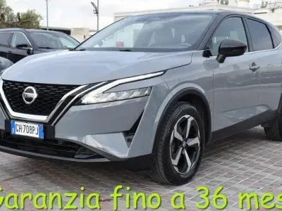 Usata Nissan Qashqai N-Connecta 140 CV (102 kW) 2021 Grigio SUV