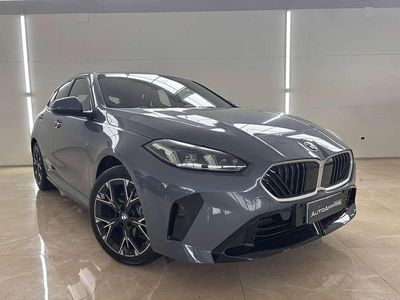 Nuova BMW 120 M Sport 163 CV (119 kW) 2025 Grigio Utilitaria