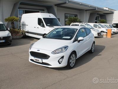 Usata Ford Fiesta Trend 86 CV (63 kW) 2020 Bianco Utilitaria