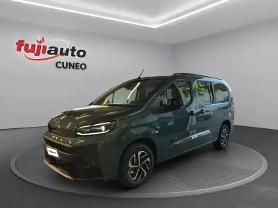 Nuova Toyota Proace Verso City 130 CV (95 kW) 2026 Grigio Station wagon