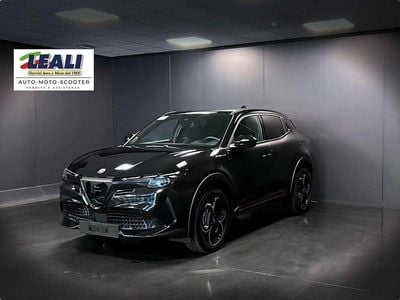 Nuova Alfa Romeo Junior Edizione Speciale 135 CV (99 kW) 2025 Nero SUV
