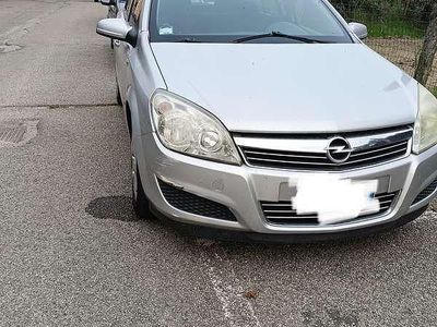 Usata Opel Astra Cosmo 101 CV (74 kW) 2008 Berlina