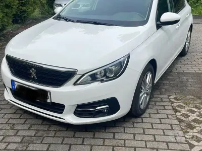 Usata Peugeot 308 Allure 131 CV (96 kW) 2021 Bianco Berlina