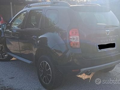 Usata Dacia Duster Prestige 110 CV (80 kW) 2016 Nero SUV