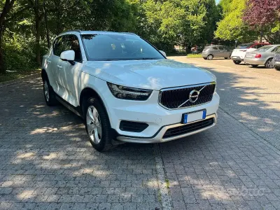 Usata Volvo XC40 Momentum 150 CV (110 kW) 2019 SUV