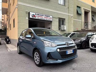 Usata Hyundai i10 Comfort 67 CV (49 kW) 2019 Grigio Utilitaria