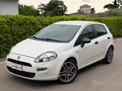 Brugt Fiat Punto Street 95 HK (69 kW) 2014 Hvid Hatchback
