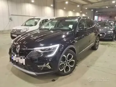 Usata Renault Arkana Techno 140 CV (102 kW) 2022 Nero SUV
