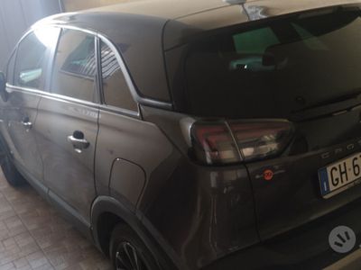 Usata Opel Crossland 83 CV (61 kW) 2022 Grigio SUV