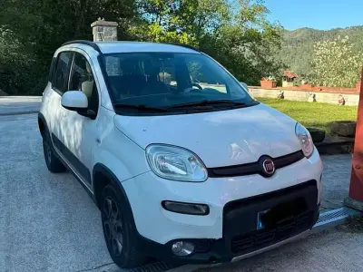 Usata Fiat Panda 4x4 95 CV (69 kW) 2015 Bianco Utilitaria
