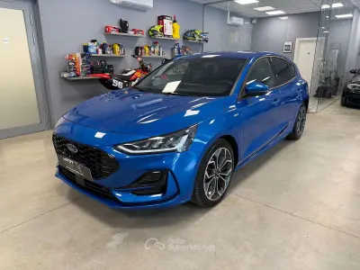 Usata Ford Focus ST-Line X 155 CV (114 kW) 2023 Blu Berlina