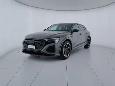 Usata Audi SQ8 e-tron Sport 369 kW (503 CV) 2024 Nero SUV