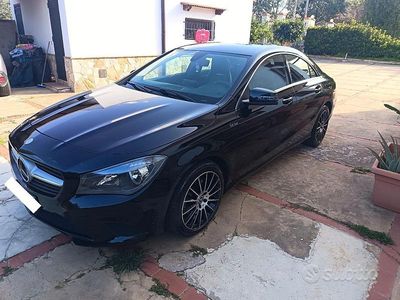 Usata Mercedes CLA180 109 CV (80 kW) 2016 Nero Berlina