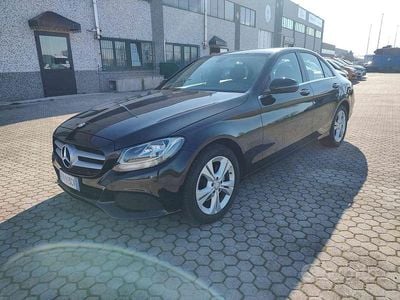 Usata Mercedes C200 Executive 136 CV (100 kW) 2015 Nero Berlina
