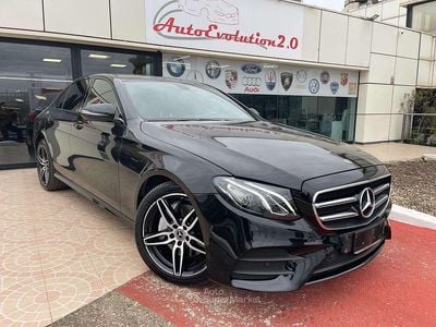 Usata Mercedes E220 AMG line 194 CV (142 kW) 2018 Nero Berlina