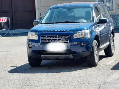 Usata Land Rover Freelander 2 160 CV (117 kW) 2009 Bluazzurro SUV