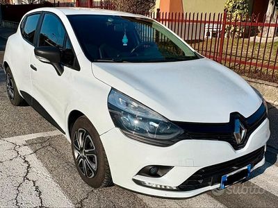 Usata Renault Clio IV 75 CV (55 kW) 2018 Bianco Berlina