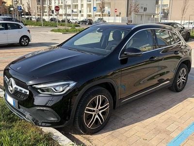 Usata Mercedes GLA250 160 CV (117 kW) 2021 Nero SUV