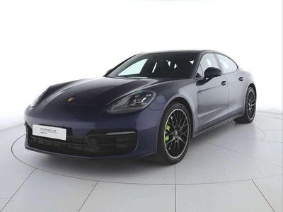 Usata Porsche Panamera 462 CV (339 kW) 2021 Blu genziana metallizzato Berlina