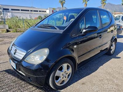 Usata Mercedes A170 Avantgarde 90 CV (66 kW) 2000 Nero Utilitaria