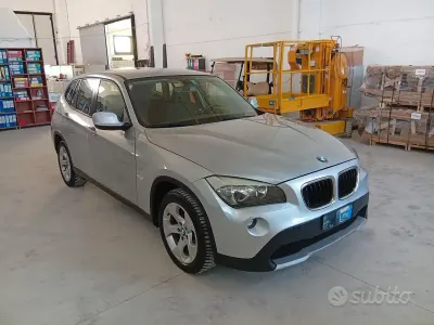 Usata BMW X1 177 CV (130 kW) 2010 Grigio SUV