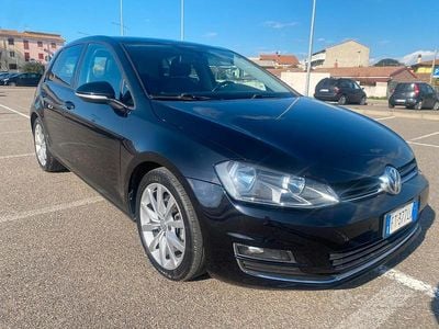 Usata VW Golf VII Highline 110 CV (80 kW) 2016 Nero Utilitaria