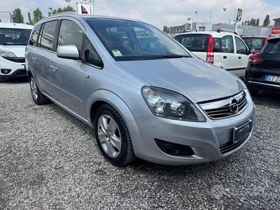 Occasion Opel Zafira Business 110 ch (80 kW) 2012 Gris Monospace