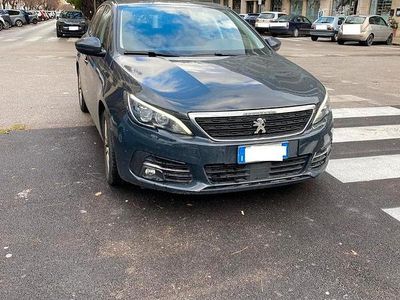 Usata Peugeot 308 110 CV (80 kW) 2019 Berlina