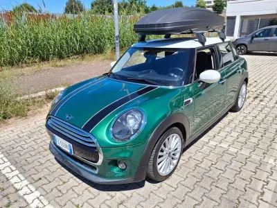 Usata Mini Cooper Business 136 CV (100 kW) 2019 Verde Utilitaria