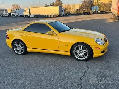 Occasion Mercedes SLK32 AMG AMG 354 ch (260 kW) 2001 Jaune Cabriolet