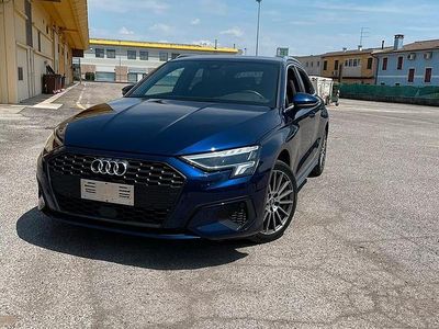 Usata Audi A3 Sportback 110 CV (80 kW) 2020 Blu Utilitaria