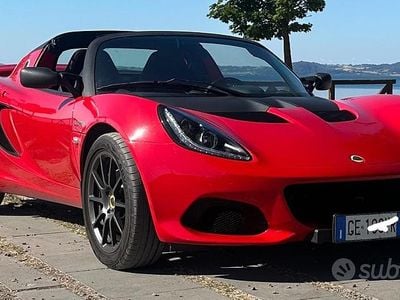 Usata Lotus Elise 243 CV (178 kW) 2022 Rosso Cabrio