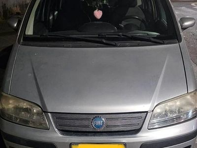 Usata Fiat Idea 95 CV (69 kW) 2008 Grigio Monovolume