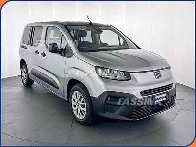 Nuova Fiat Doblò 131 CV (96 kW) 2025 Grigio Monovolume