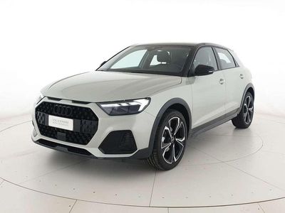 Nuova Audi A1 116 CV (85 kW) 2026 Argento cavo metallizzato nero SUV