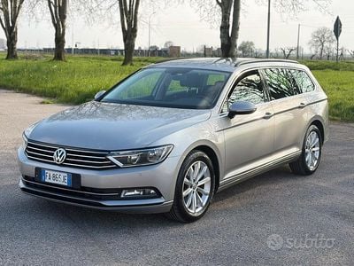Usata VW Passat Comfortline 120 CV (88 kW) 2015 Grigio Station wagon