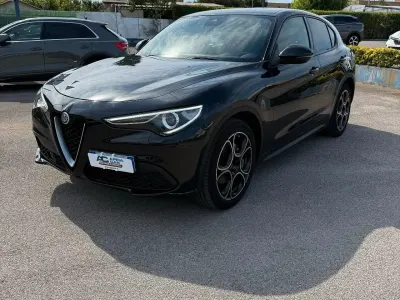 Usata Alfa Romeo Stelvio Business 190 CV (139 kW) 2021 Nero SUV
