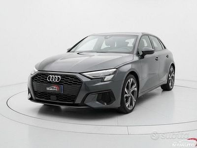 Usata Audi A3 S-Line 150 CV (110 kW) 2022 Grigio Berlina