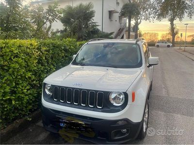 Usata Jeep Renegade 140 CV (102 kW) 2015 Bianco SUV