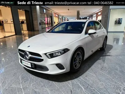 Usata Mercedes A180 Business 116 CV (85 kW) 2019 Bianco Utilitaria