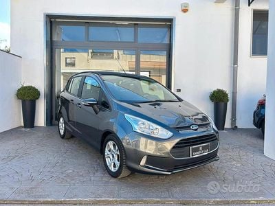 Begagnad Ford B-MAX Titanium 75 HK (55 kW) 2014 Grå Minibuss