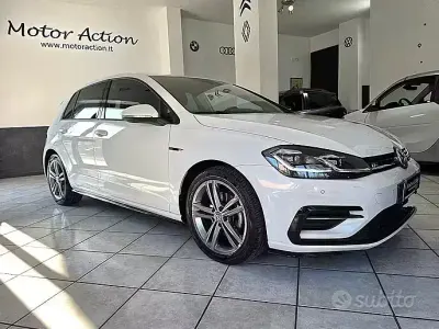 Usata VW Golf VII R-line 116 CV (85 kW) 2017 Bianco Berlina