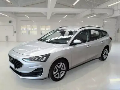 Usata Ford Focus Business Edition 119 CV (87 kW) 2022 Grigio Station wagon