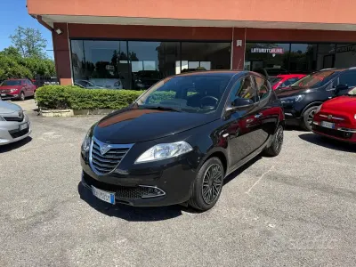 Usata Lancia Ypsilon S 85 CV (62 kW) 2011 Nero Utilitaria